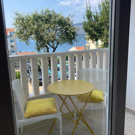 Apartments Milicevic Χέρτσεγκ Νόβι Εξωτερικό φωτογραφία