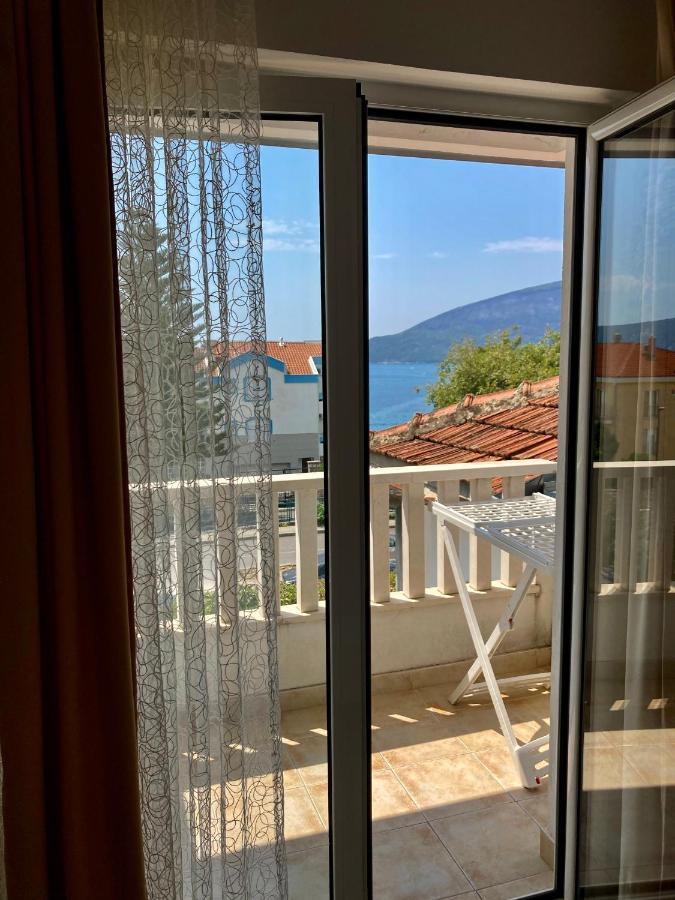 Apartments Milicevic Χέρτσεγκ Νόβι Εξωτερικό φωτογραφία