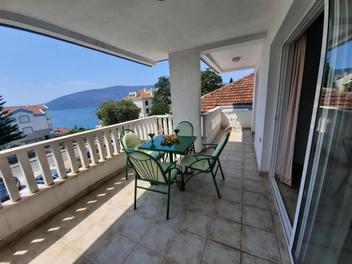 Apartments Milicevic Χέρτσεγκ Νόβι Εξωτερικό φωτογραφία