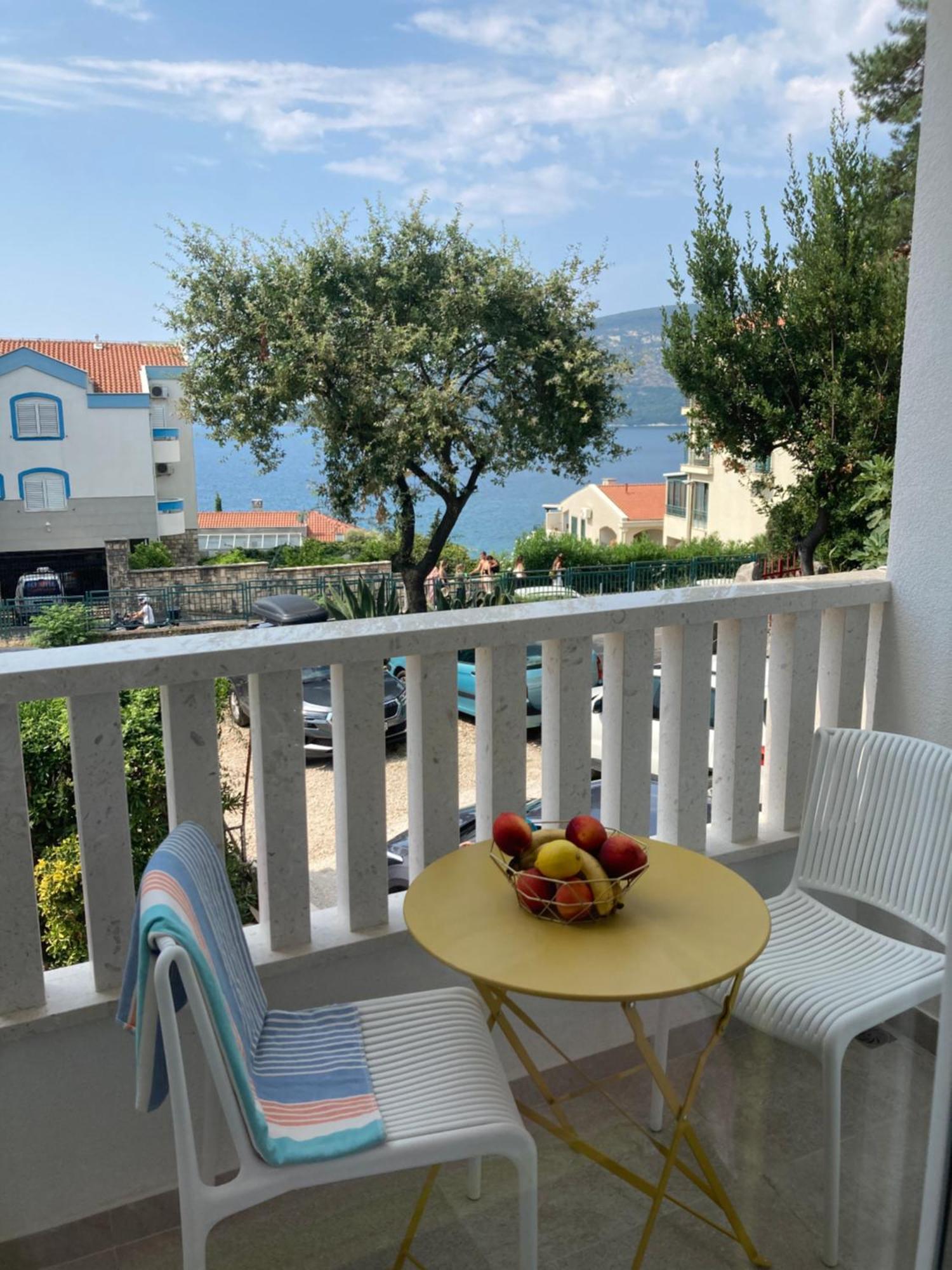 Apartments Milicevic Χέρτσεγκ Νόβι Εξωτερικό φωτογραφία
